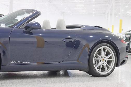2017 Porsche 911 Carrera