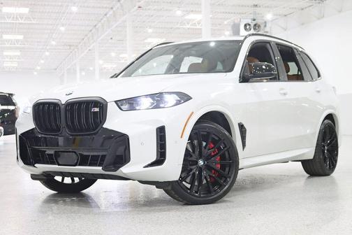 Mineral White Metallic 2026 BMW X5 M60i