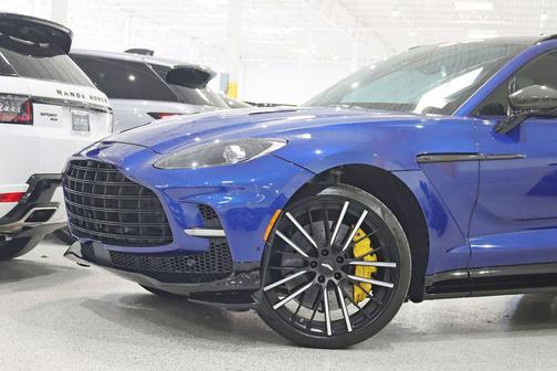 2023 Aston Martin DBX 707