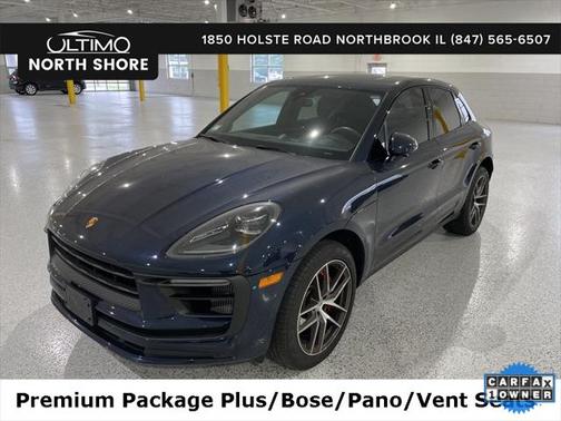 2022 Porsche Macan Base