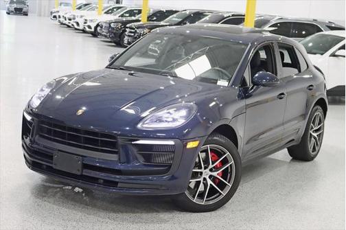 2022 Porsche Macan Base