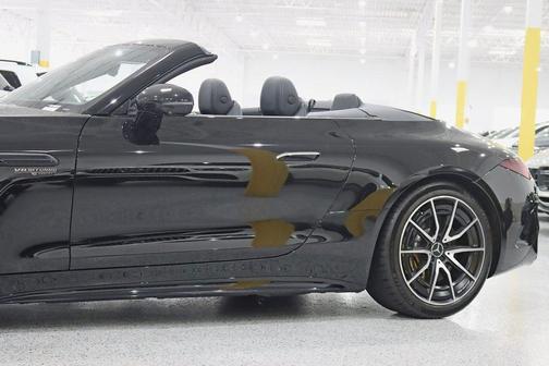 2022 Mercedes-Benz AMG SL 63 Base