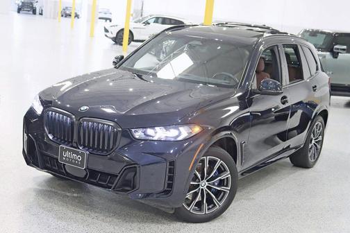 Carbon Black Metallic 2024 BMW X5 xDrive40i