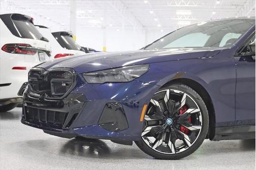 2024 BMW i5 M60