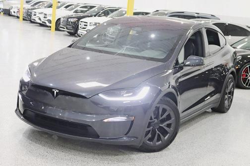 2025 Tesla Model X Base