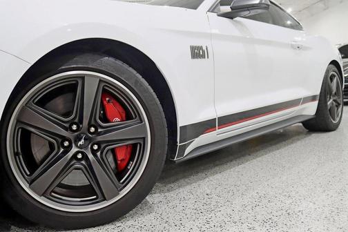 2022 Ford Mustang Mach 1
