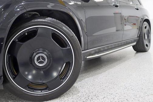 Obsidian Black Metallic 2021 Mercedes-Benz AMG GLS 63 Base