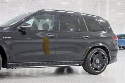 Obsidian Black Metallic 2021 Mercedes-Benz AMG GLS 63 Base