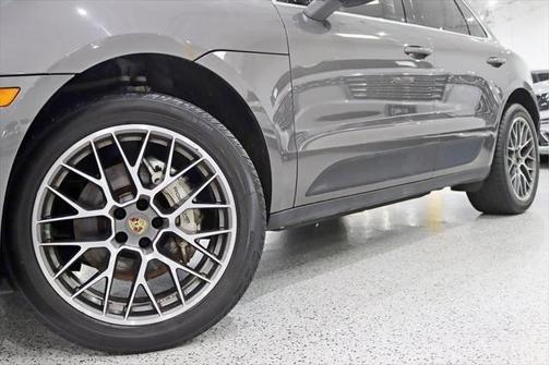 2015 Porsche Macan S