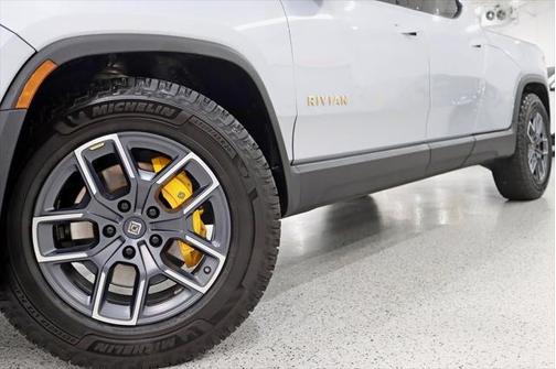 2022 Rivian R1T Launch Edition