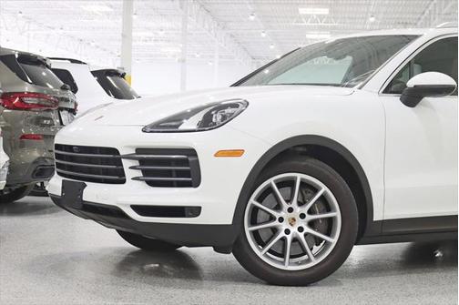 2023 Porsche Cayenne Platinum Edition