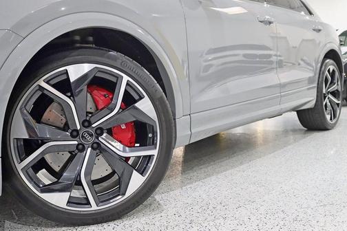 2024 Audi RS Q8 4.0T