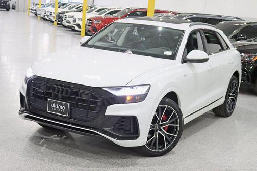 2023 Audi Q8 55 Premium Plus