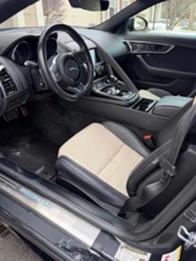 2019 Jaguar F-TYPE R