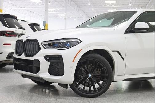 2022 BMW X6 xDrive40i
