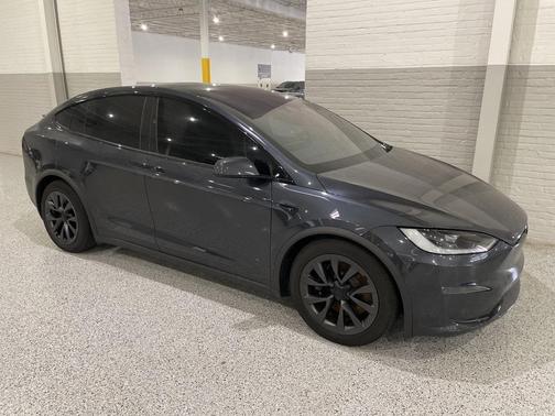 2024 Tesla Model X Base