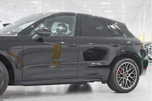2015 Porsche Macan Turbo
