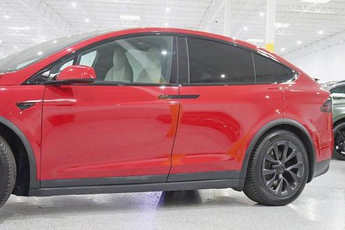 2022 Tesla Model X Plaid