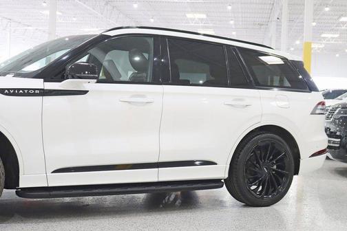 2023 Lincoln Aviator Reserve AWD