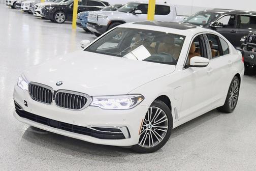 2020 BMW 530e xDrive iPerformance