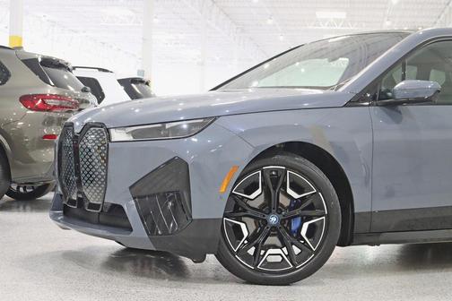 2022 BMW iX xDrive50