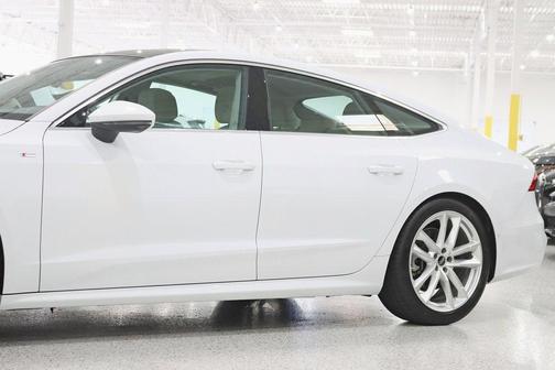 2022 Audi A7 55 Premium Plus