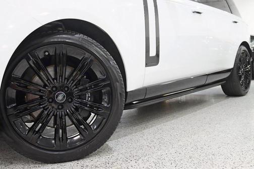 2024 Land Rover Range Rover Autobiography