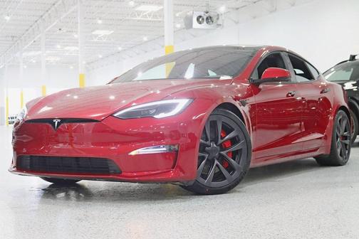2025 Tesla Model S Plaid