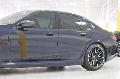 2025 BMW M5 Base