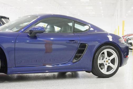 2020 Porsche 718 Cayman Base