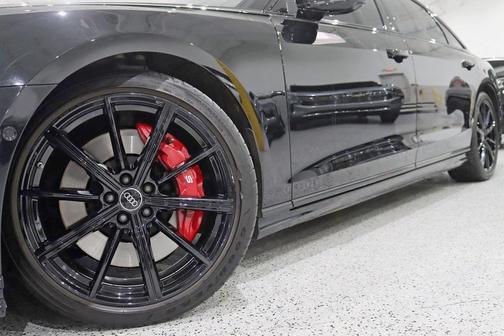 2022 Audi S8 4.0T