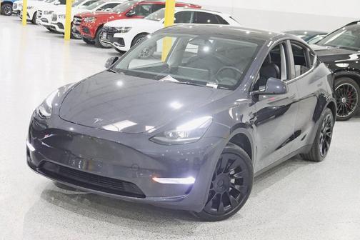 2024 Tesla Model Y Long Range