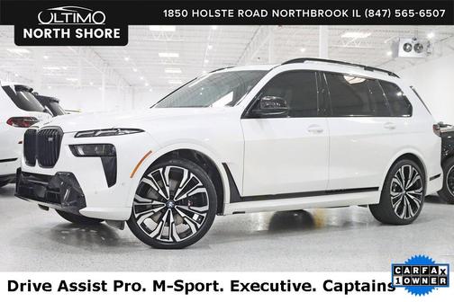 2023 BMW X7 M60i