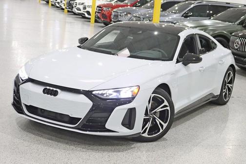 2023 Audi e-tron GT Premium Plus