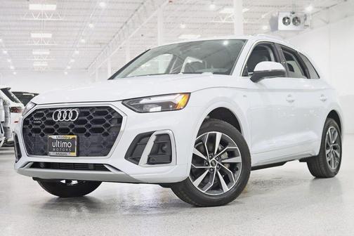 2022 Audi Q5 45 S line Premium Plus