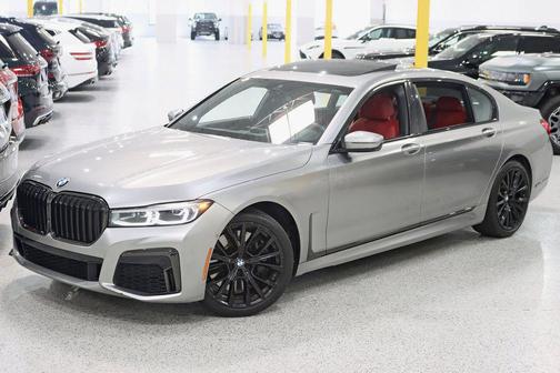 Donington Gray Metallic 2022 BMW 750 i xDrive