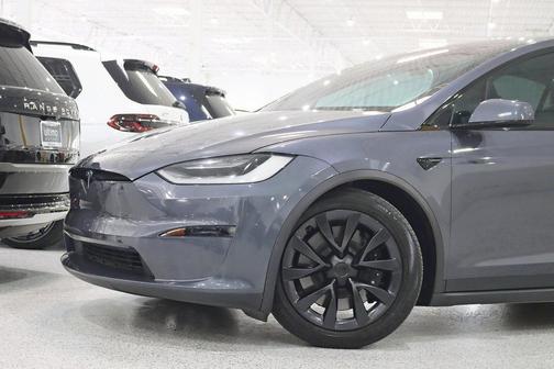 2022 Tesla Model X Plaid