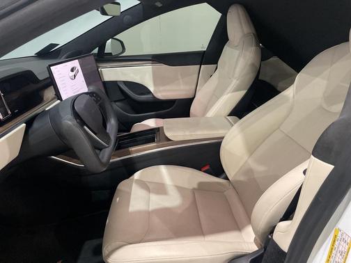 2023 Tesla Model S Base