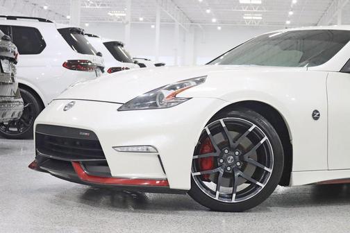 2019 Nissan 370Z NISMO