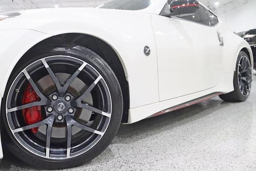 2019 Nissan 370Z NISMO