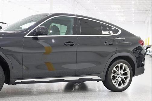 2022 BMW X6 xDrive40i
