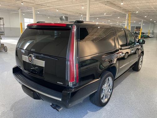 2010 Cadillac Escalade ESV Premium