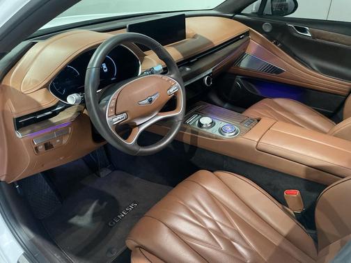 2023 Genesis Electrified G80 Base