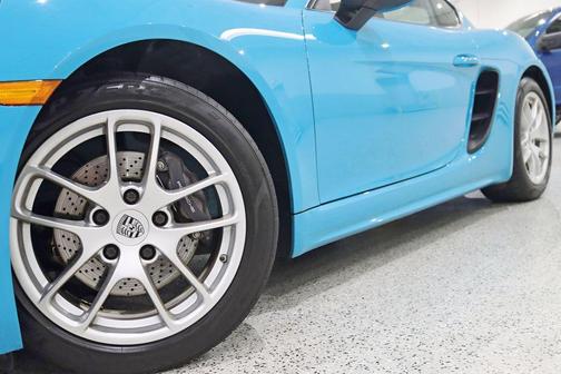 Miami Blue 2018 Porsche 718 Cayman Base