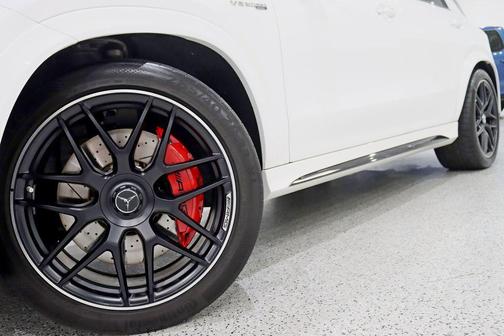 Polar White 2025 Mercedes-Benz AMG GLE 63 4MATIC