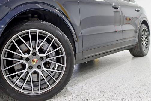 2023 Porsche Cayenne Cayenne
