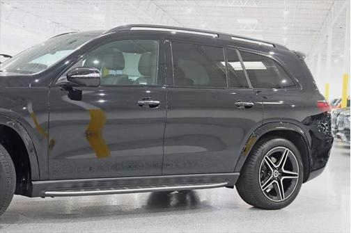 2022 Mercedes-Benz GLS 450 4MATIC