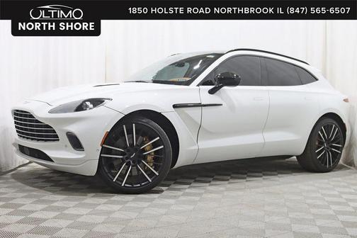 Lunar White 2023 Aston Martin DBX Base