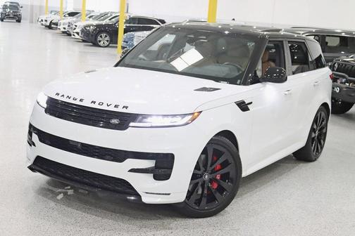 2025 Land Rover Range Rover Sport SE