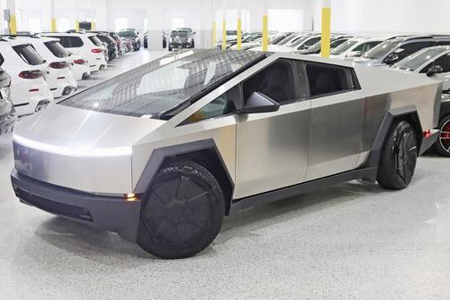 2024 Tesla Cybertruck Base